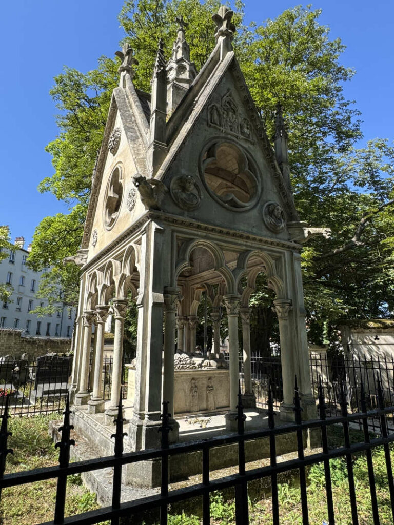 Tombe-abelard-pere-lachaise